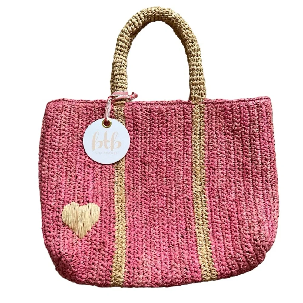 BTB Los Angeles Heart Woven Paper Tote Bag Vacation Coastal Beach Travel